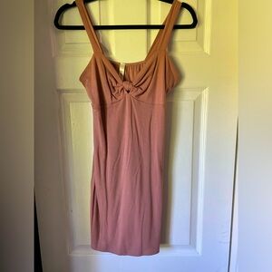 Pink/mauve dress